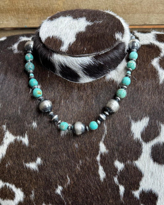Chimney Butte Kingman Navajo Pearl Necklace
