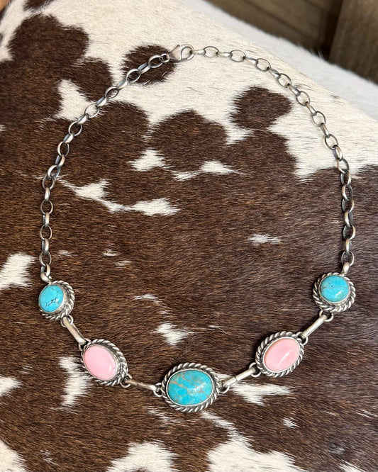 16" Pink Conch & Turquoise Choker *Native