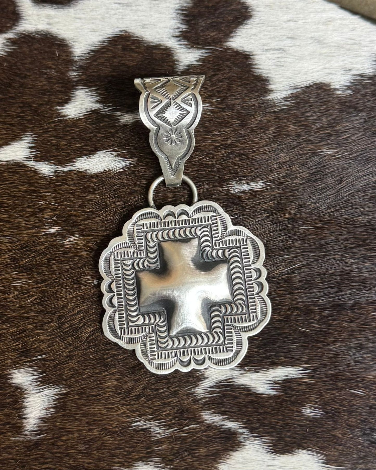 L.Tahe Cross Pendant *Native