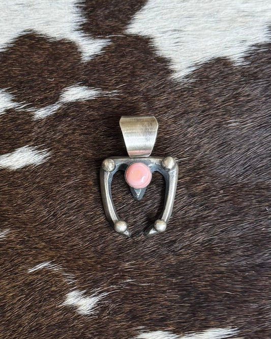 Pink Conch Naja Pendant *Native