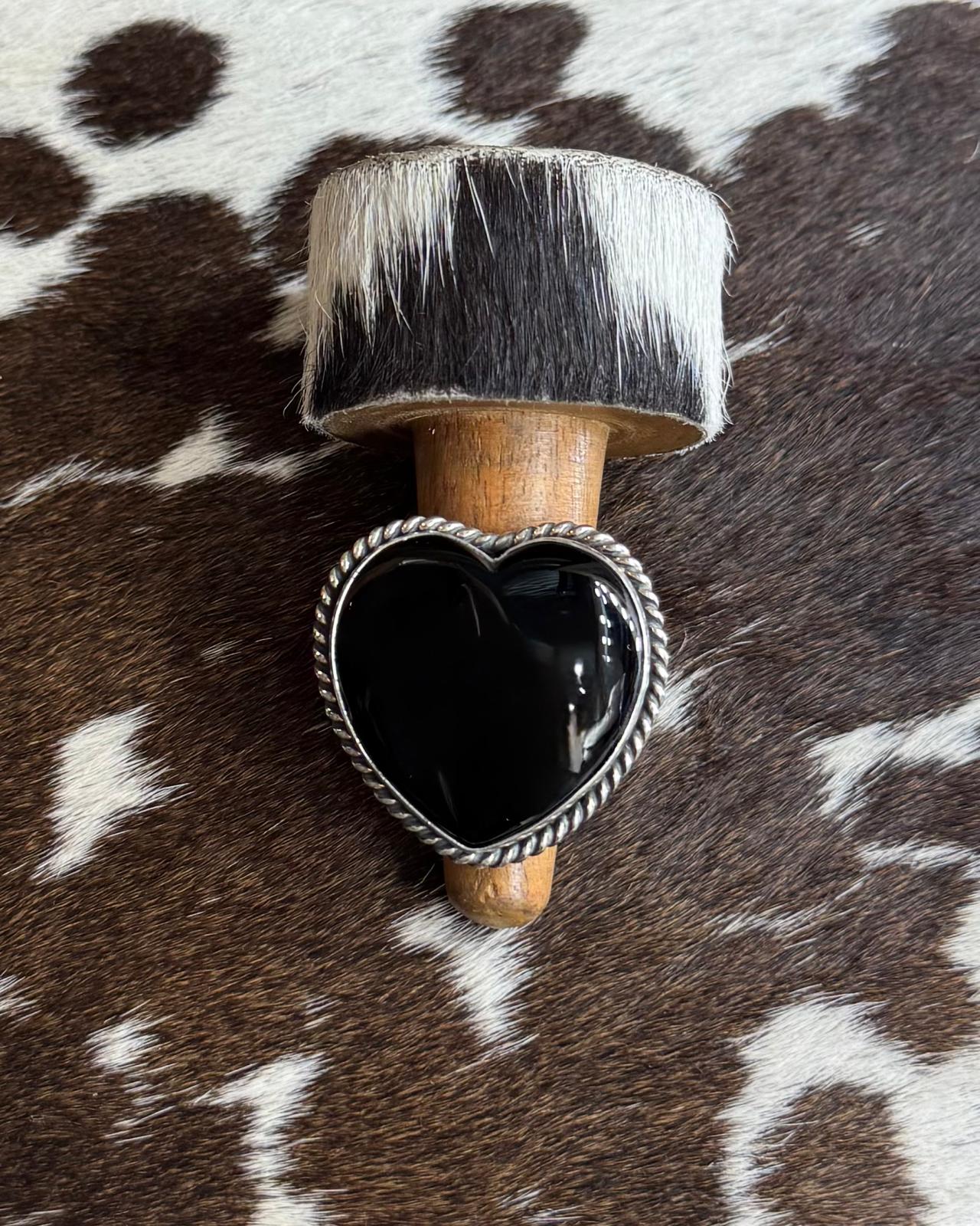 Obsidian Heart Ring Adj *Native
