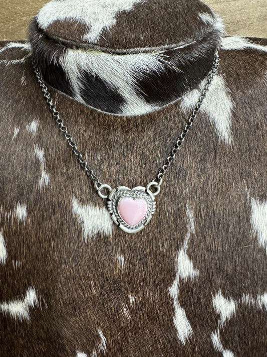 Heart Pink Conch Necklace *Native