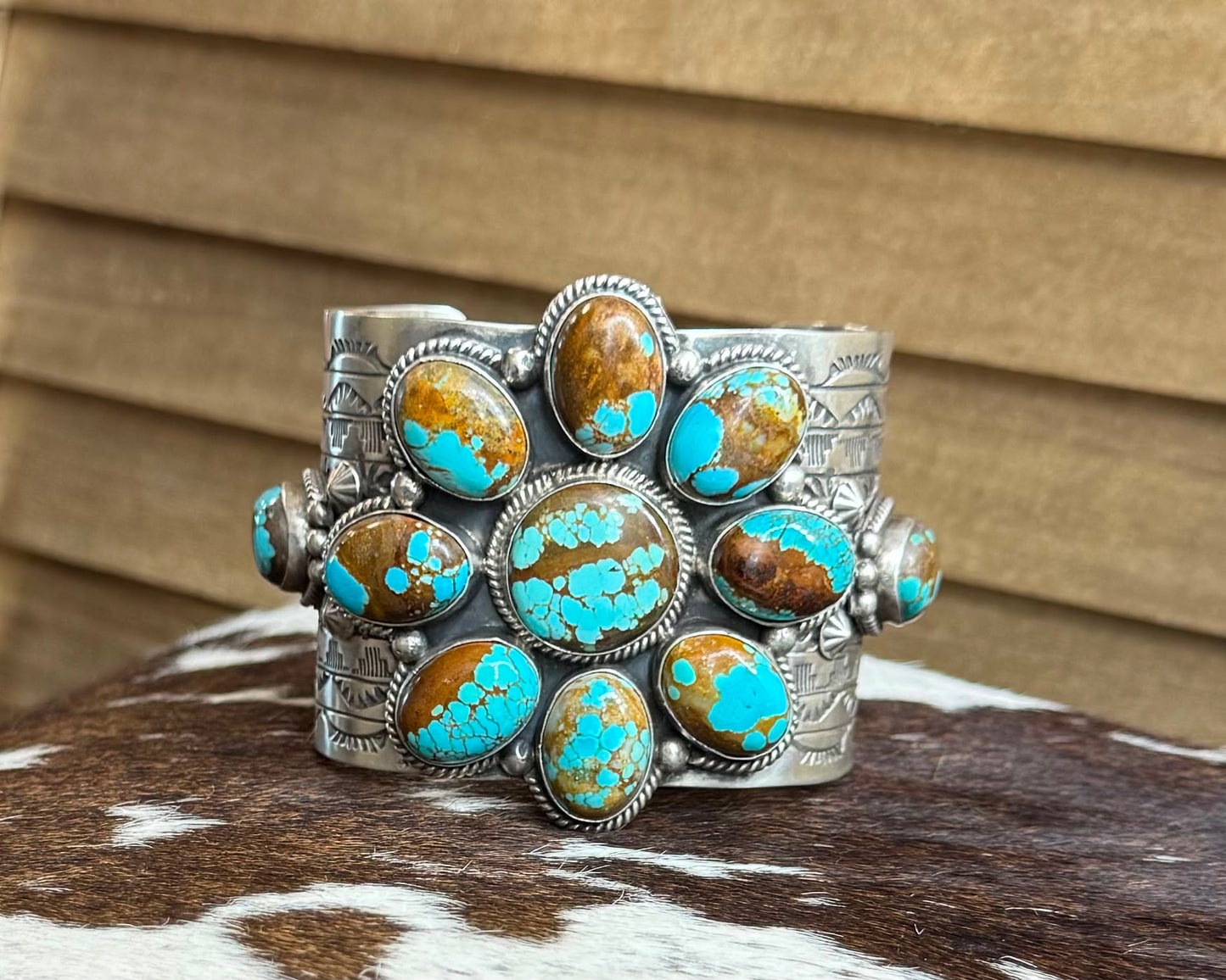 #8 Chunky Cluster Cuff *Native