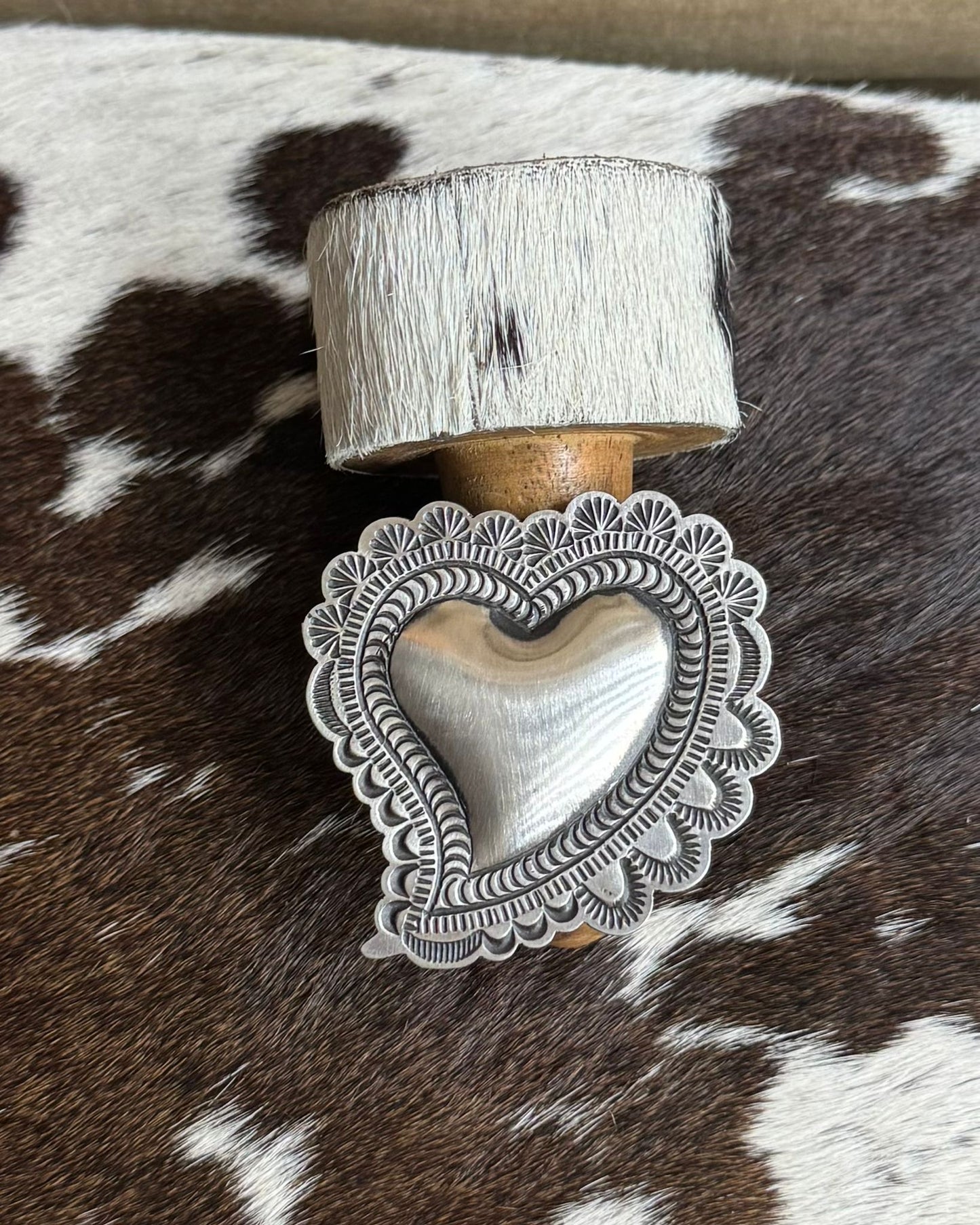 L. Tahe Adj Sterling Heart Ring *Native