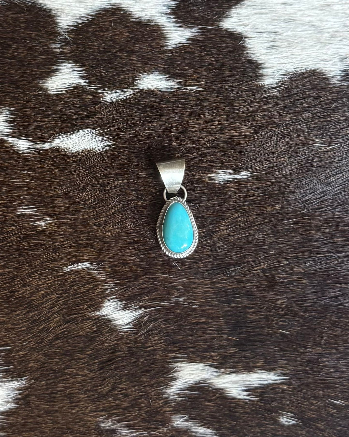 Simple Dainty Turquoise Pendant *Native