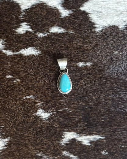 Simple Dainty Turquoise Pendant *Native