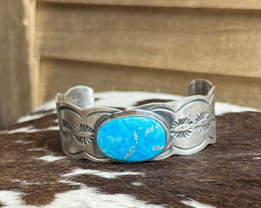 Chimney Butte Cuff *Native