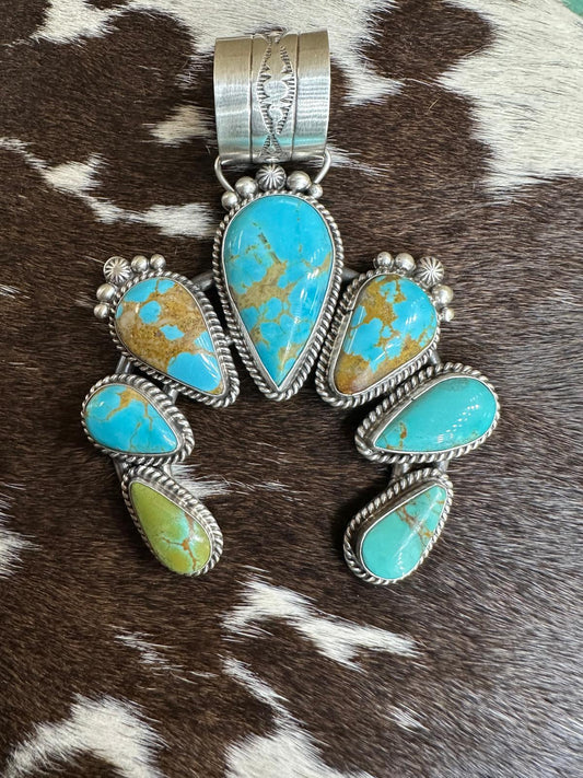 Chunky Naja Pendant *Native