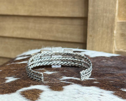 #8 5 Stone Cuff *Native