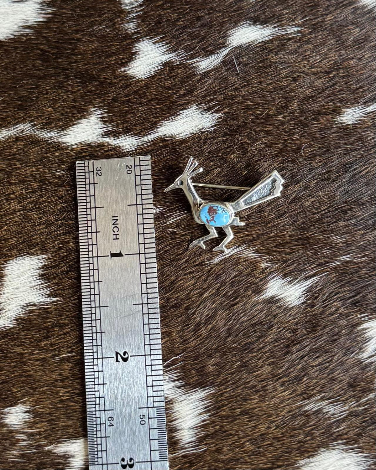 Golden Hills Road Runner Pin *Native