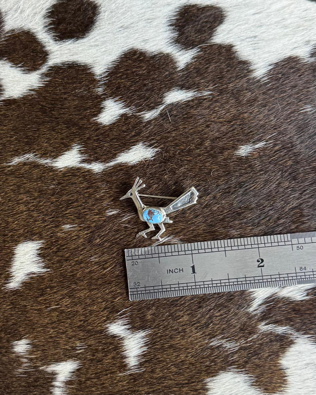 Golden Hills Road Runner Pin *Native