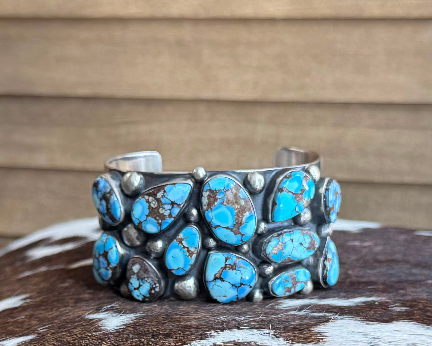 Golden Hills Chunky Pebbled Cuff *Native