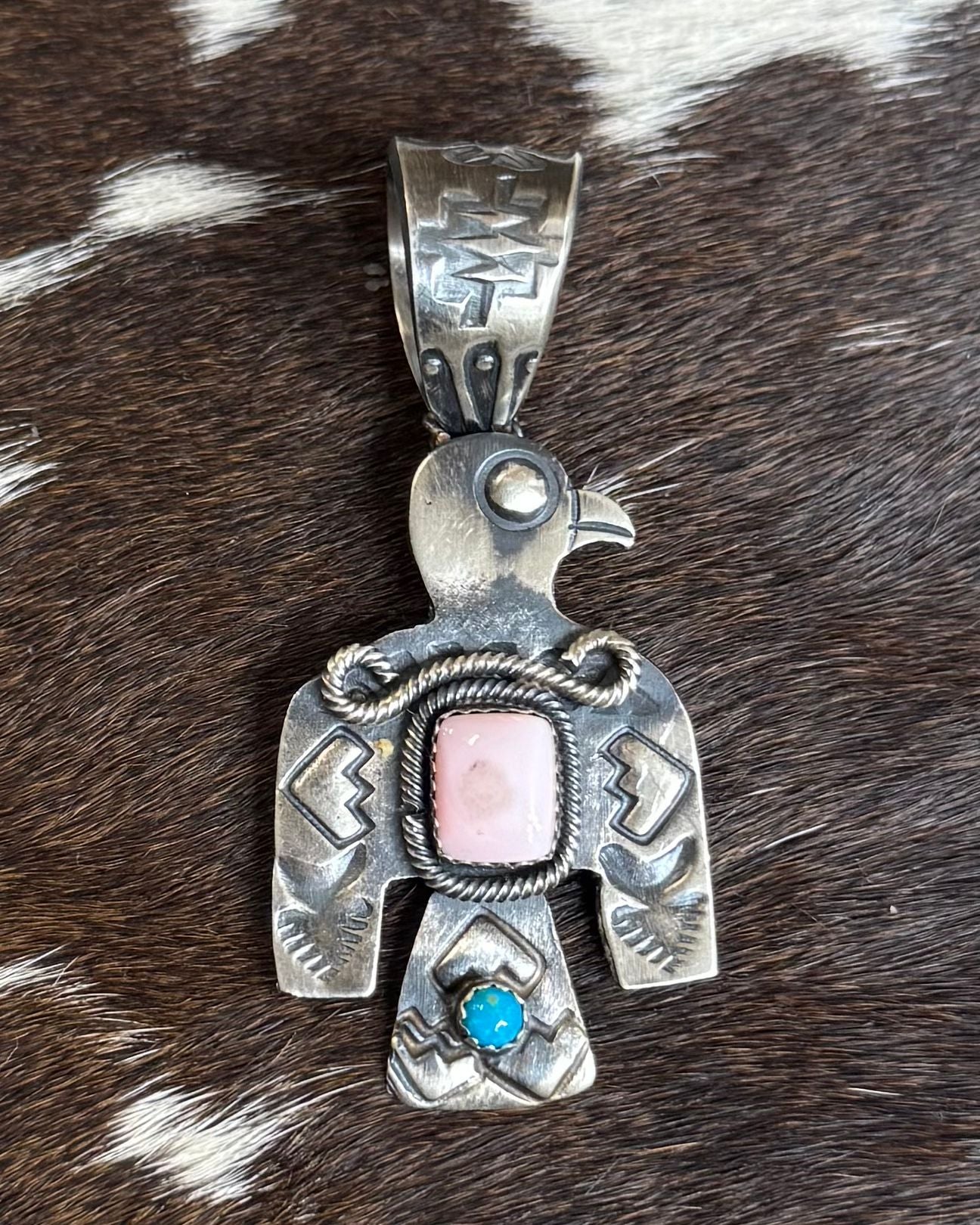 Pink Conch Thunderbird Pendant *Native