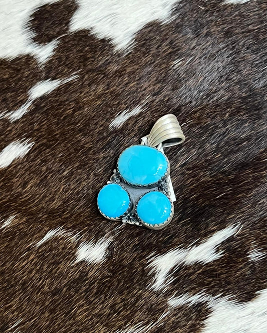 3 Stone Blue Cluster Pendant *Non Native