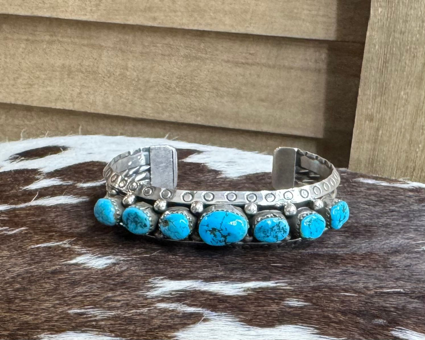 Vintage Sleeping Beauty Cuff *Native