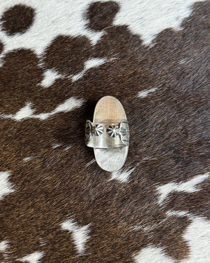 Black Jack Large Oval Adj Ring *Native
