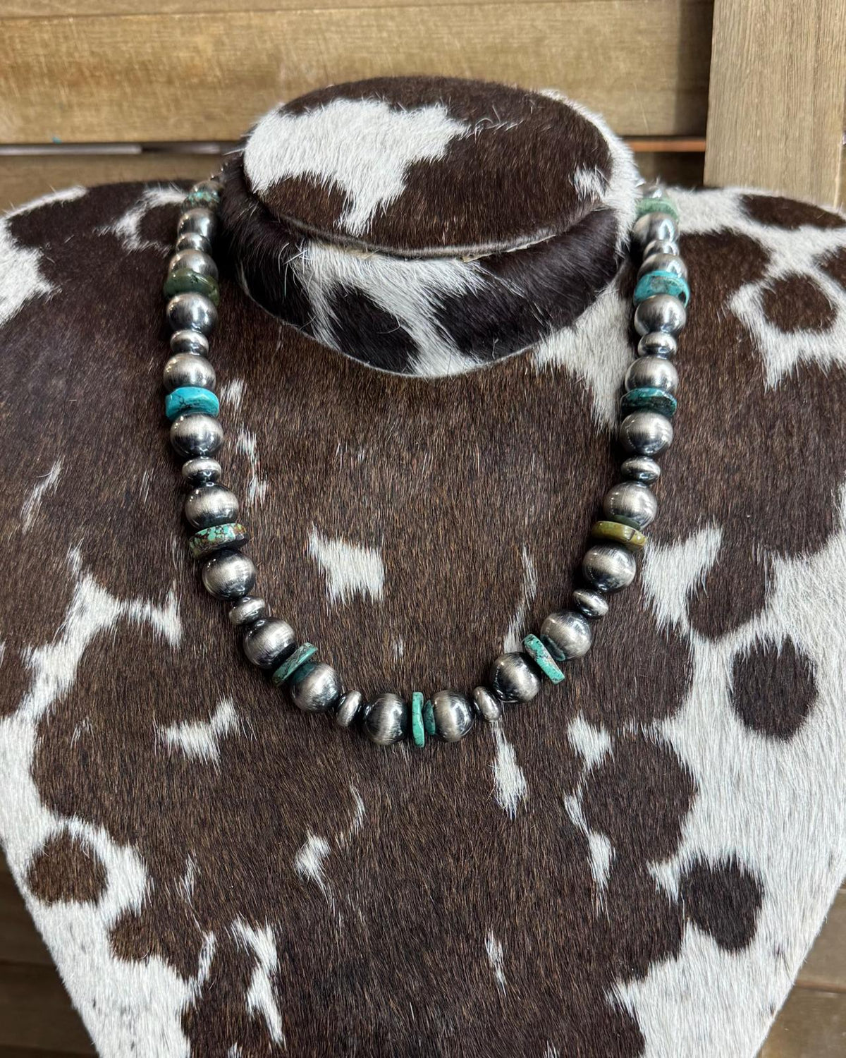 20" Pearl & Turquoise Chip Necklace *NonNative