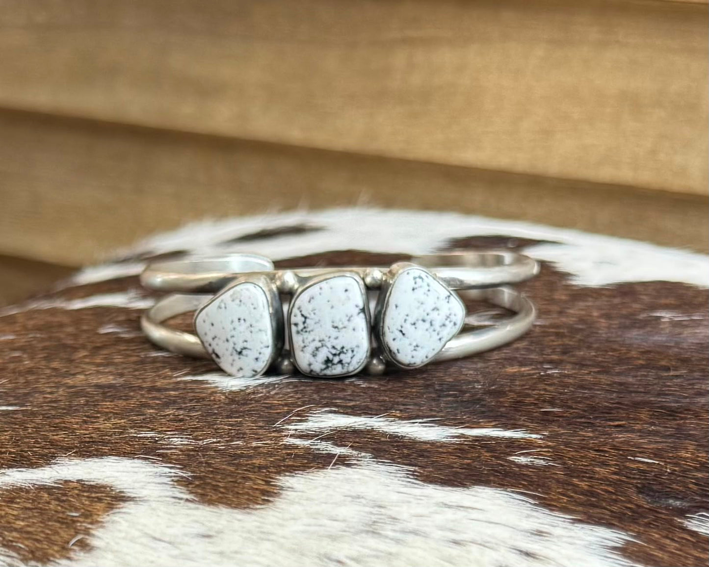White Buffalo 3 Stone Cuff *Native
