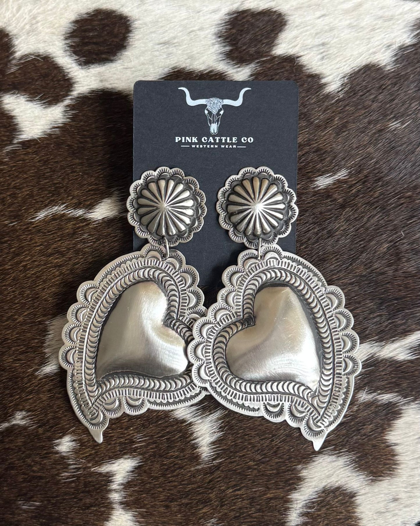 Leander Tahe Heart Dangles *Native