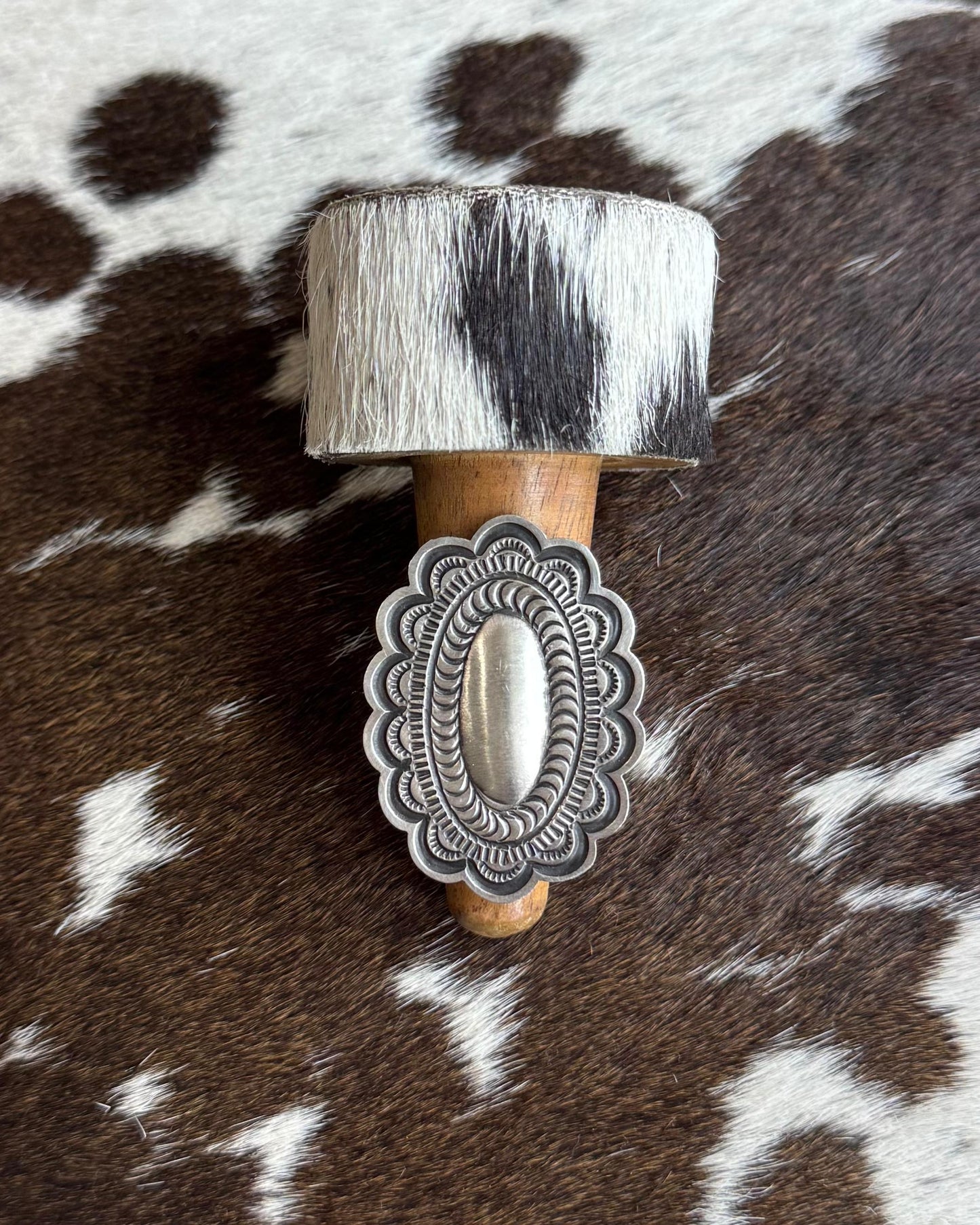 Sterling Oval Pattern Ring *Native