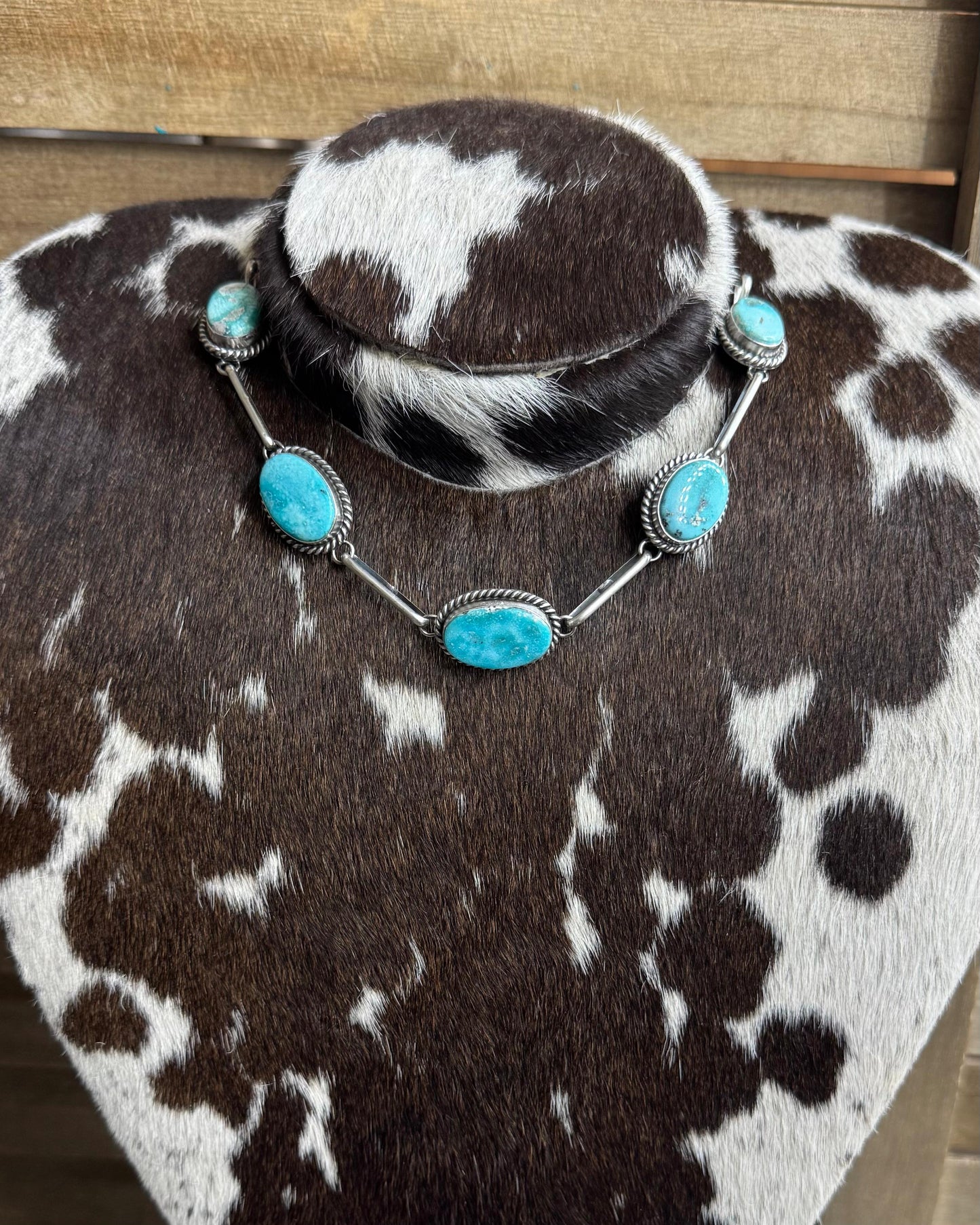 White Water 5 Stone Choker *Native