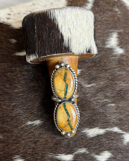 Royston Ribbon 2 Stone Adj Ring *Native