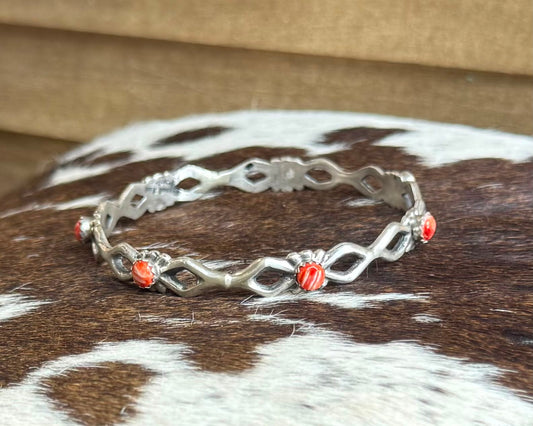 Sterling Red Spiny Bangle *Native