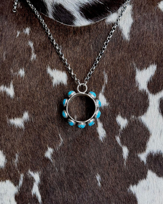 18" Scalloped Turquoise Necklace *Native