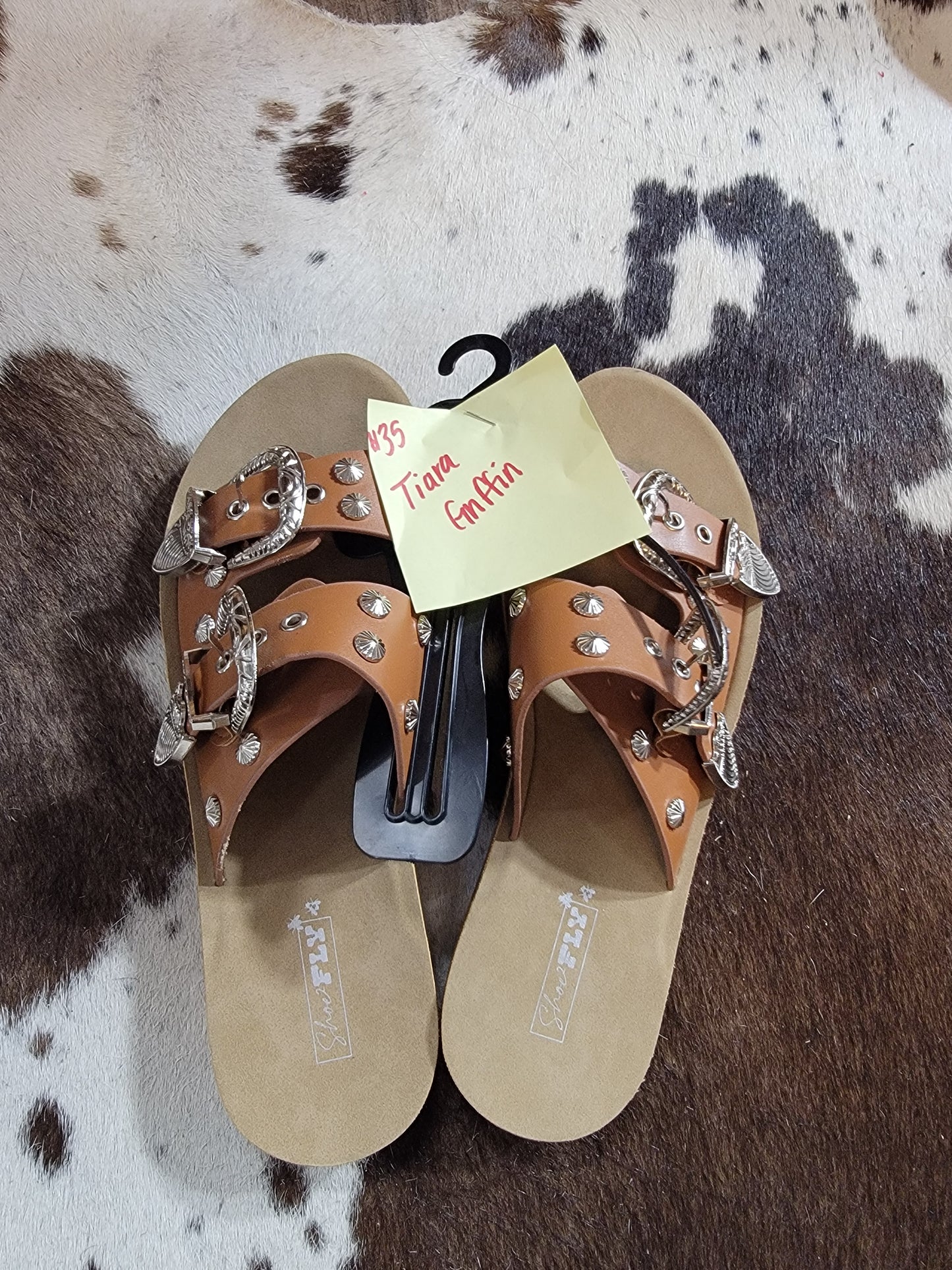 Tiara Live Sale
