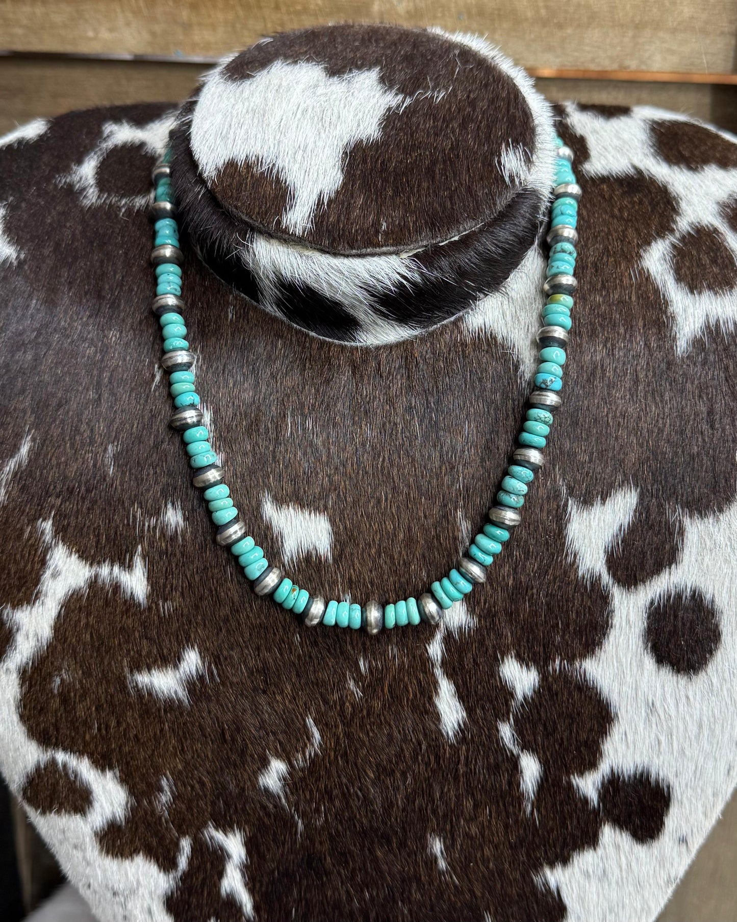 18" Turquoise & Handmade Navajo Pearl Necklace *Native