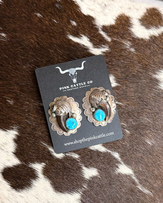 Vintage Bear Claw Studs *Native