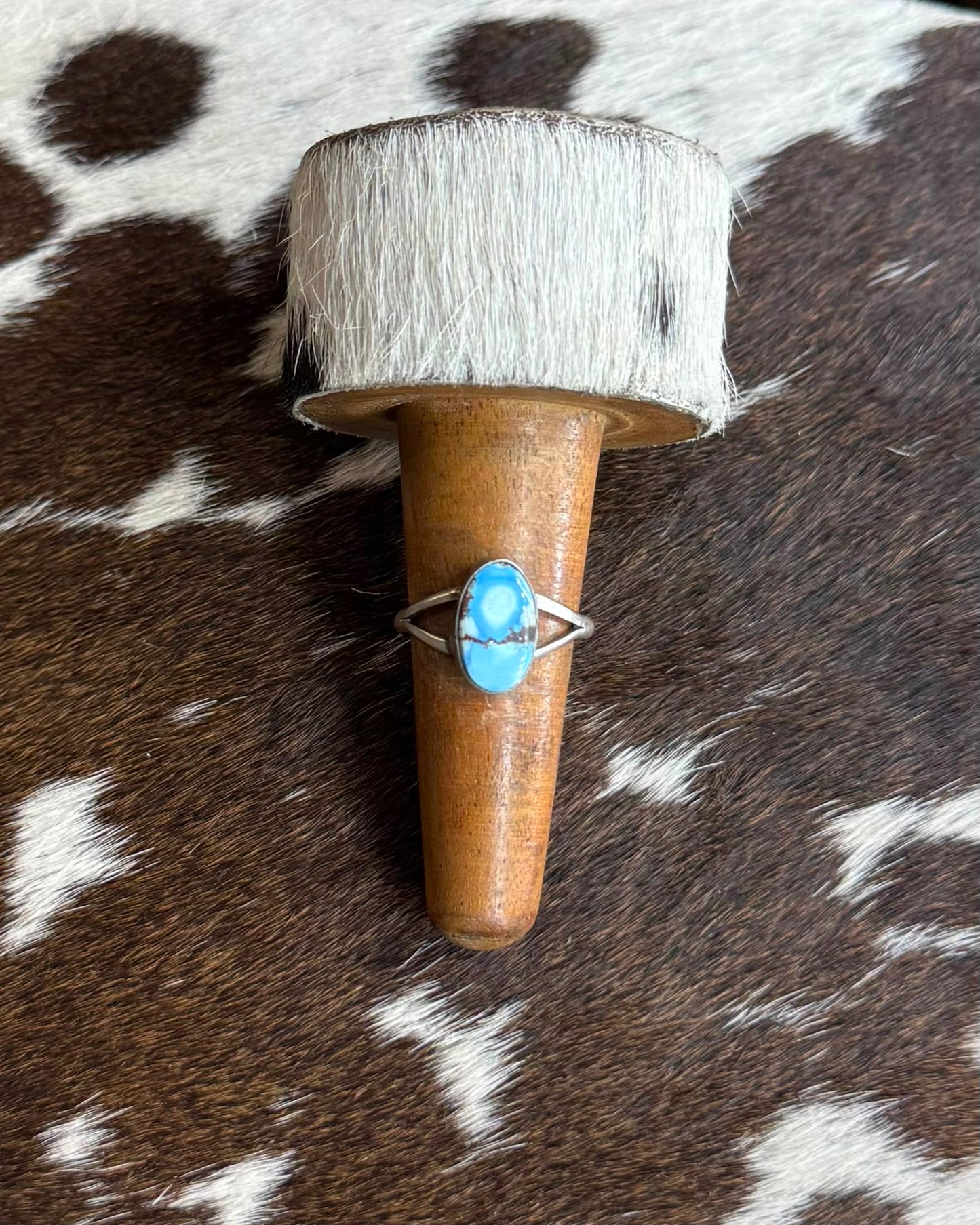 Golden Hills Simple Ring * Native