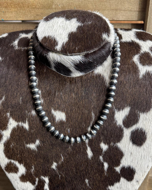 Chimney Butte 19" Handmade Pearls