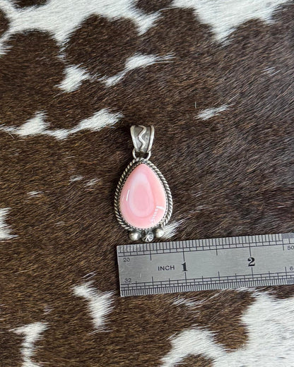 Pink Conch Teardrop Pendant *Native