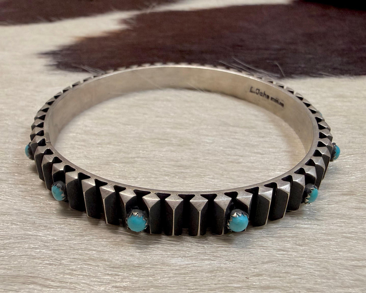 L. Tahe Bangle *Native