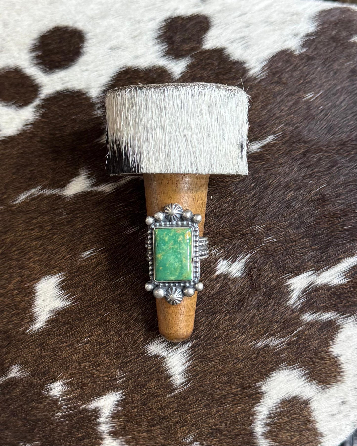 Green Starburst Rectangle Ring *Native
