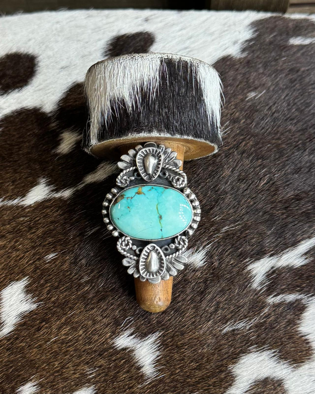 Royston Sculpted Ring Adj. * Native