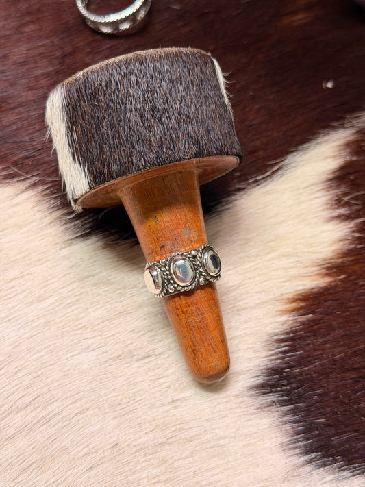 Vivi Silver Ring *NonNative