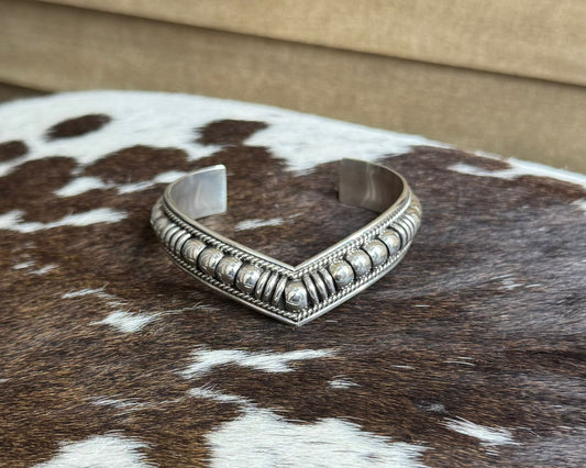 Thomas Charlie V Cuff *Native