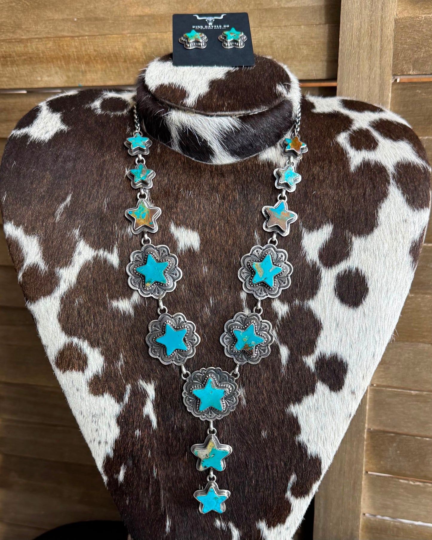 Multi Star Statement Lariat *Native