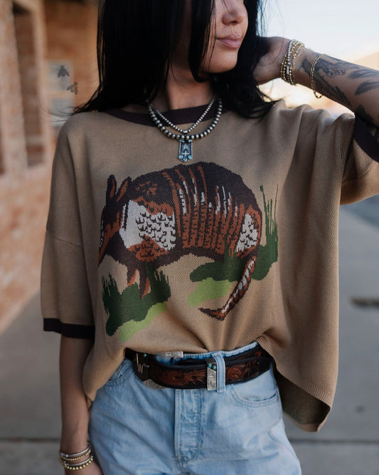 Dusty Dillo Top