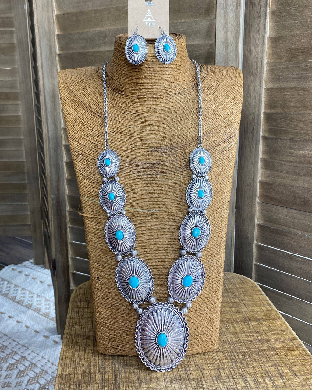 Western Concho Chunky Necklace