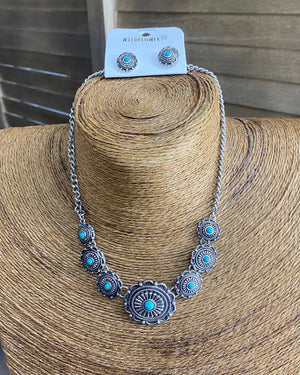 Mini Concho Chain Set